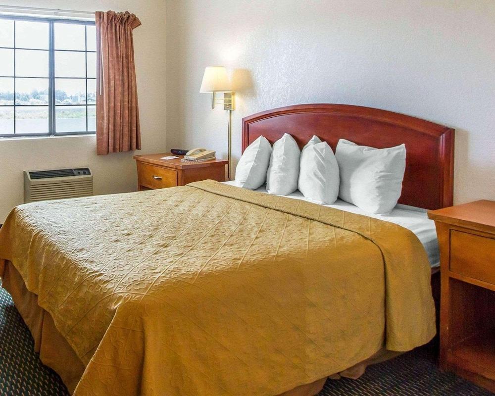Quality Inn Flagstaff East I-40 Zewnętrze zdjęcie