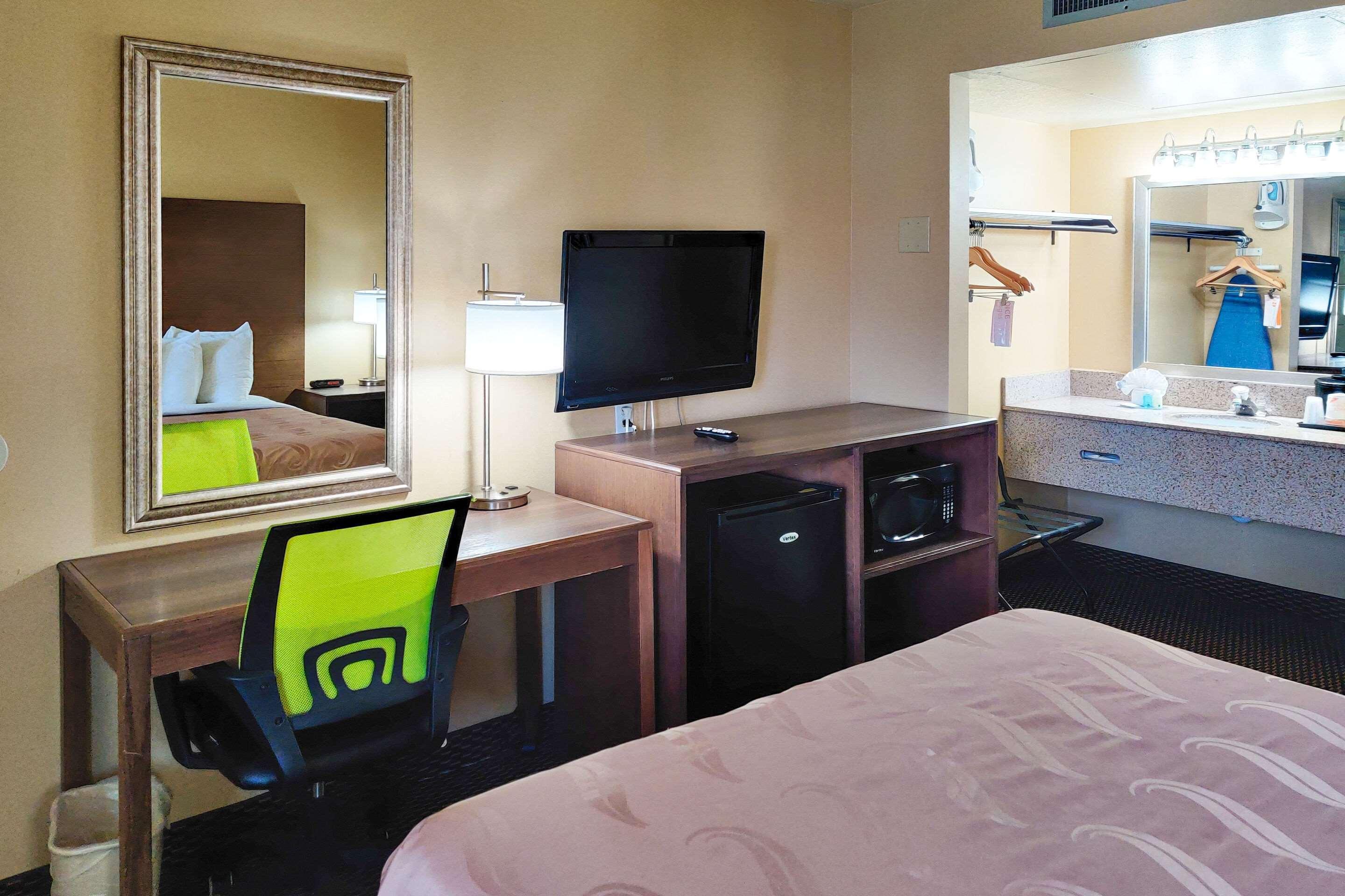 Quality Inn Flagstaff East I-40 Zewnętrze zdjęcie