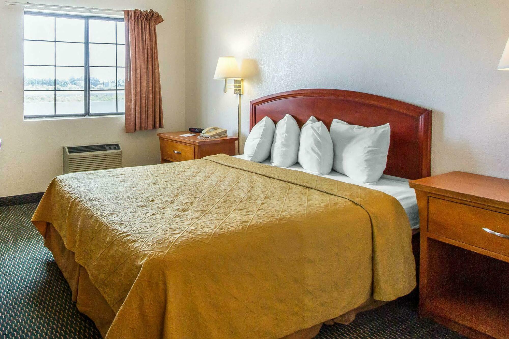 Quality Inn Flagstaff East I-40 Zewnętrze zdjęcie