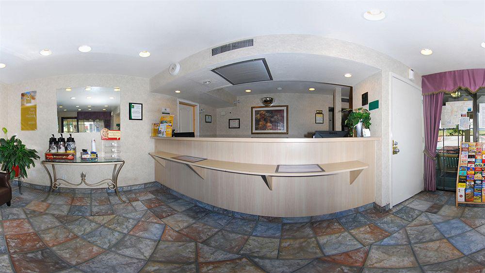 Quality Inn Flagstaff East I-40 Zewnętrze zdjęcie